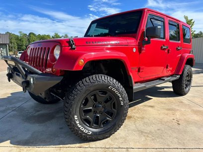 Used 2012 Jeep Wrangler Unlimited Rubicon w/ Connectivity Group