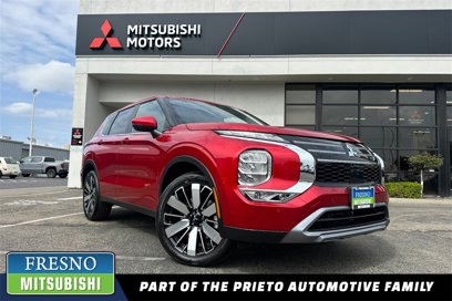 New 2025 Mitsubishi Outlander SE