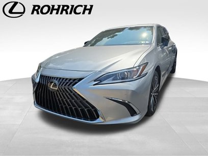 New 2025 Lexus ES 350 w/ Premium Package
