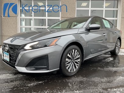 Used 2023 Nissan Altima 2.5 SV