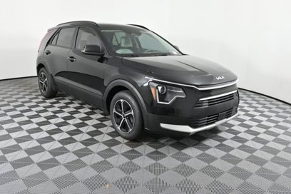 New 2025 Kia Niro EX