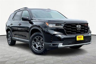 Certified 2025 Honda Pilot TrailSport