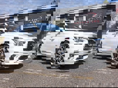 Used 2018 INFINITI Q50 Luxe w/ Essential Package (3.0T Luxe)