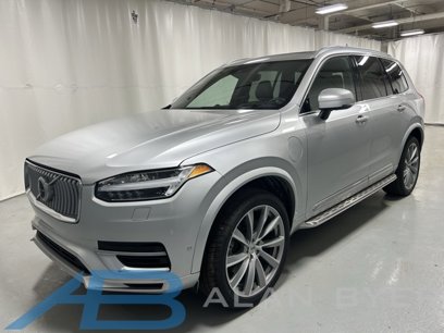 Used 2022 Volvo XC90 T8 Inscription w/ Lounge Package