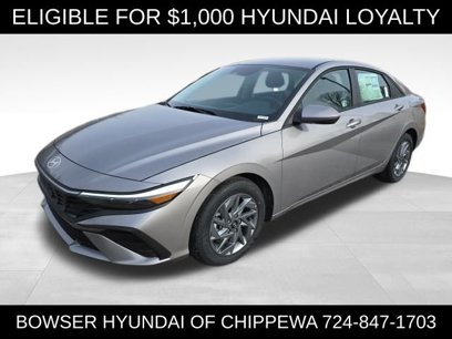 New 2025 Hyundai Elantra Blue