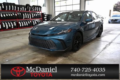 Used 2025 Toyota Camry SE