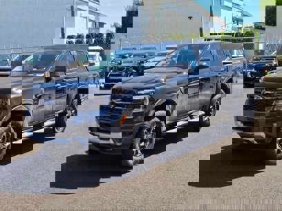 New 2025 Ford Ranger XLT w/ Trailer Tow Package
