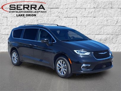 Certified 2021 Chrysler Pacifica Touring-L