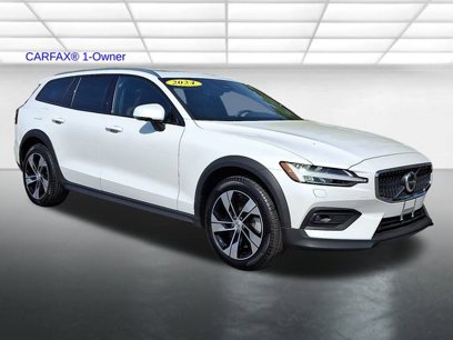 Certified 2024 Volvo V60 B5 Cross Country Plus