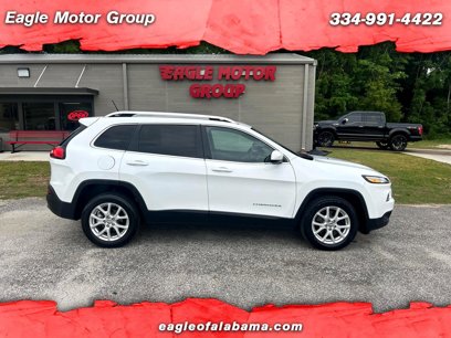 Used 2018 Jeep Cherokee Latitude w/ Mobile Office Group