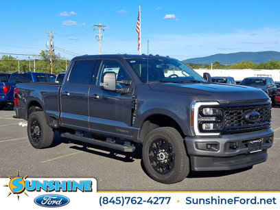 New 2025 Ford F350 XLT w/ Black Appearance Package