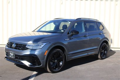 Certified 2024 Volkswagen Tiguan SE R-Line w/ MDO Package, Two-Row