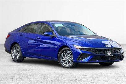 New 2025 Hyundai Elantra Blue