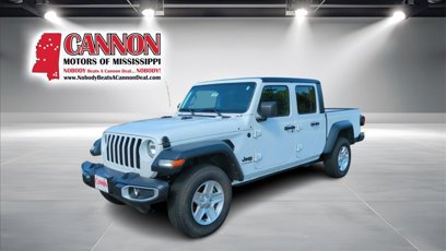 Used 2023 Jeep Gladiator Sport
