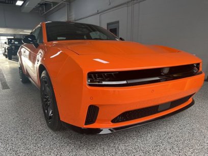 New 2025 Dodge Charger R/T w/ Quick Order Package 25M R/T