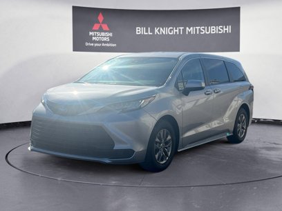 Used 2023 Toyota Sienna LE