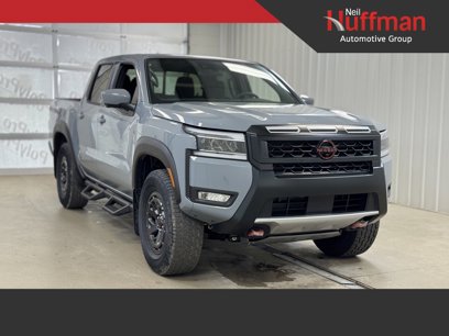 New 2025 Nissan Frontier PRO-4X w/ Pro Convenience Package