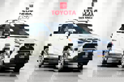 New 2025 Toyota RAV4 XLE