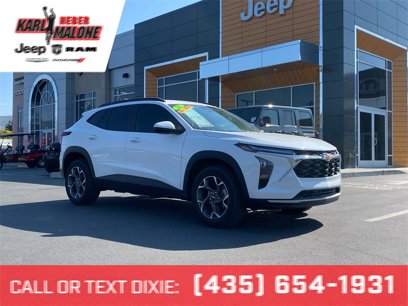 Used 2025 Chevrolet Trax LT w/ LT Convenience Package