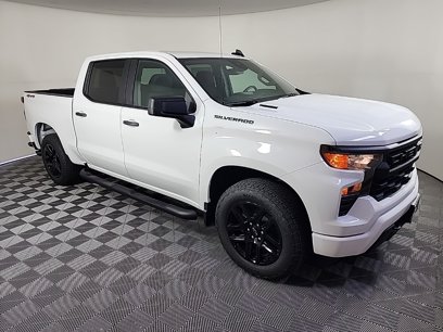 New 2025 Chevrolet Silverado 1500 Custom w/ Turbomax Blackout Package