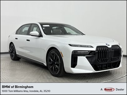New 2025 BMW 760i xDrive w/ Executive Package