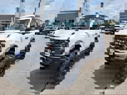 New 2025 Ford Bronco 4-Door