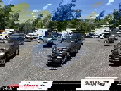 Certified 2022 Ford Explorer Platinum w/ Equipment Group 601A