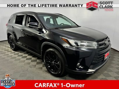 Used 2019 Toyota Highlander SE