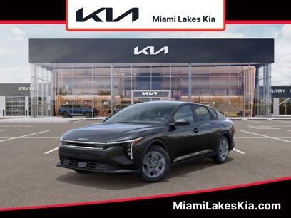 New 2025 Kia K4 LX
