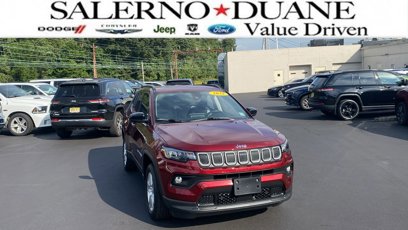 Certified 2022 Jeep Compass Latitude w/ Convenience Group