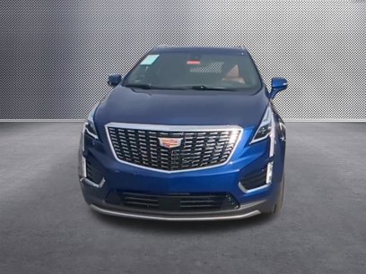 New 2025 Cadillac XT5 Premium Luxury w/ Technology Package