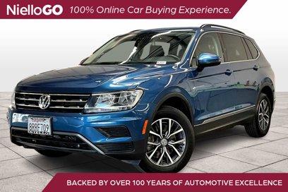 Used 2020 Volkswagen Tiguan SE w/ Panoramic Sunroof Package