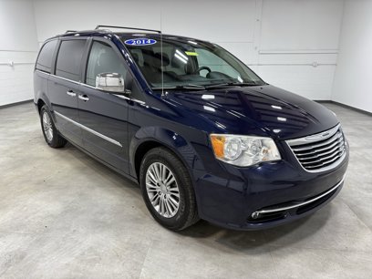 Used 2014 Chrysler Town & Country Touring-L w/ Driver Convenience Group