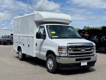 New 2026 Ford E-350 and Econoline 350 Super Duty w/ Power Equipment Group