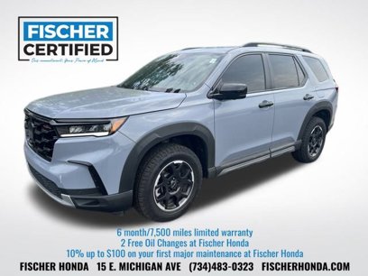 Used 2025 Honda Pilot TrailSport