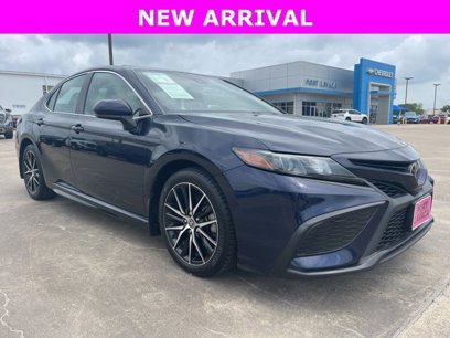 Used 2021 Toyota Camry SE w/ Carpet Mat Package (TMS)