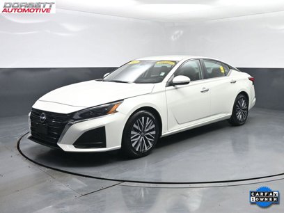 Used 2023 Nissan Altima 2.5 SV