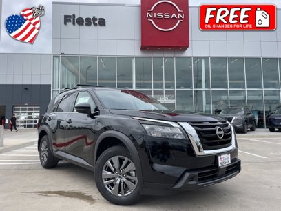 New 2025 Nissan Pathfinder SV