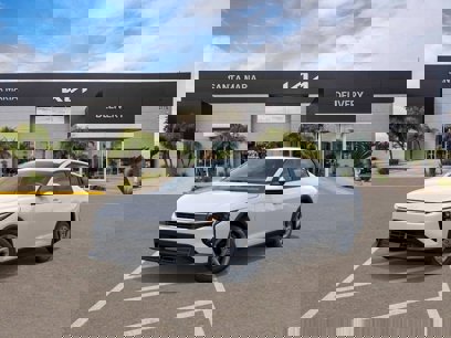 New 2025 Kia K4 LXS