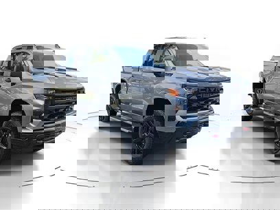 New 2025 Chevrolet Silverado 1500 Custom Trail Boss w/ LPO, Dark Essentials Package
