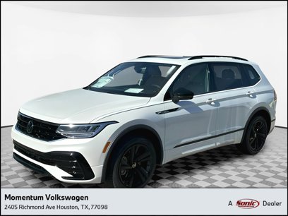 New 2024 Volkswagen Tiguan SE R-Line