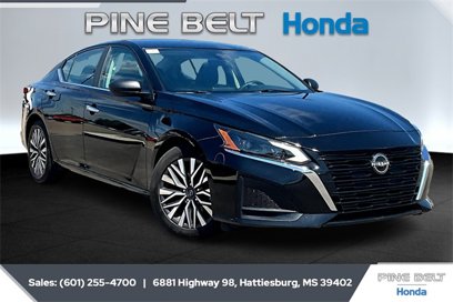 Used 2024 Nissan Altima 2.5 SV