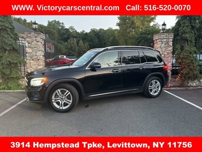 Used 2021 Mercedes-Benz GLB 250 4MATIC w/ Premium Package