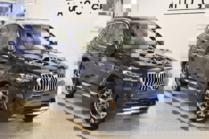 Used 2022 BMW X3 xDrive30i w/ Premium Package 2