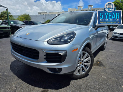 Used 2017 Porsche Cayenne Platinum Edition w/ Premium Package Plus (PJX)