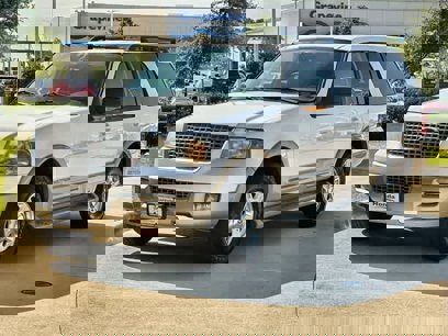Used 2005 Ford Expedition Eddie Bauer