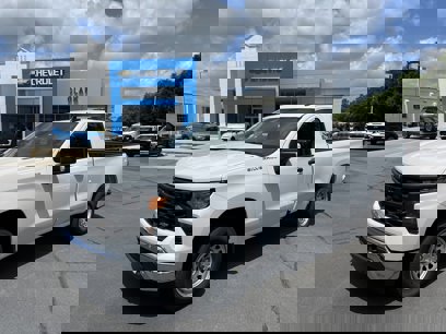 New 2025 Chevrolet Silverado 1500 W/T w/ WT Safety Package