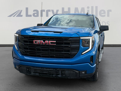 Used 2023 GMC Sierra 1500 Elevation