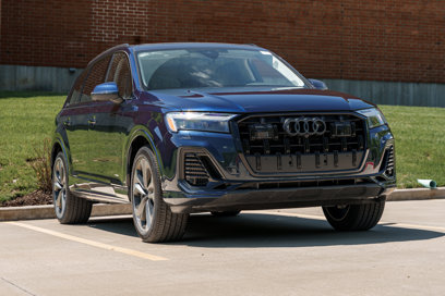 New 2025 Audi Q7 3.0T Premium Plus