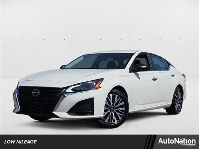 Used 2025 Nissan Altima 2.5 SV